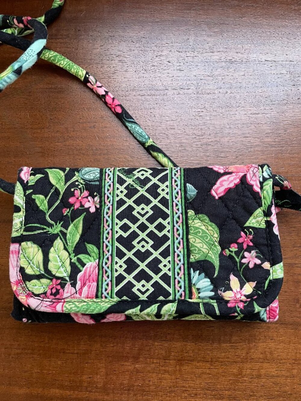 Vera Bradley Trifold Crossbody Botanica Pattern